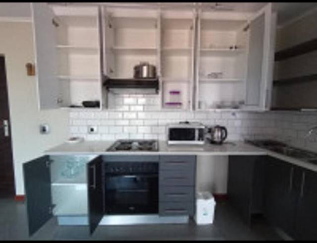 1 BEDROOM APARTMENT FOR SALE IN HATFIELD